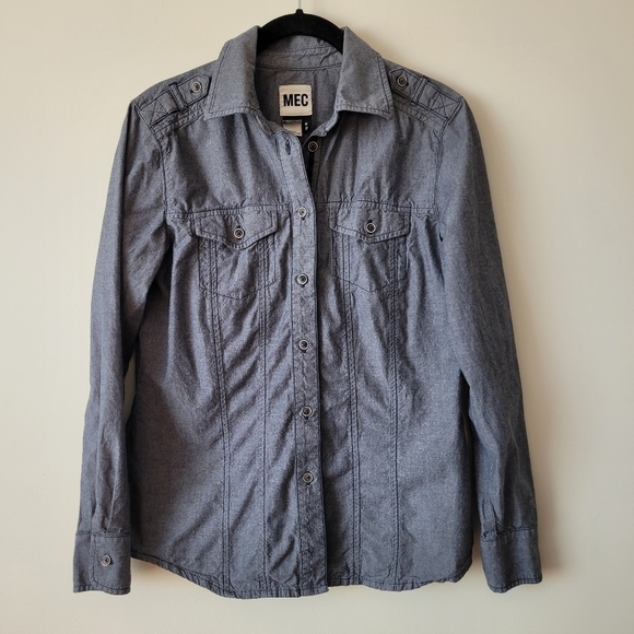 MEC Organic Cottion Button Down Shirt Blue-Grey Chambray Size S - Picture 2 of 12